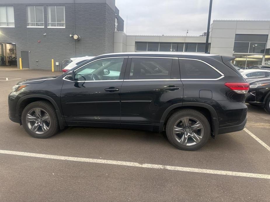 used 2017 Toyota Highlander car, priced at $19,999