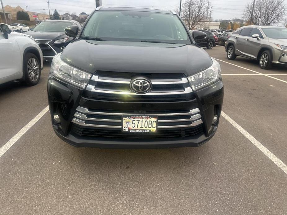 used 2017 Toyota Highlander car, priced at $19,999