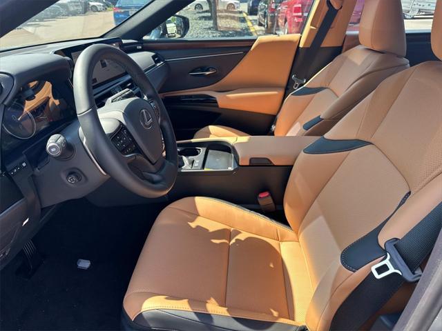 new 2025 Lexus ES 300h car, priced at $49,357