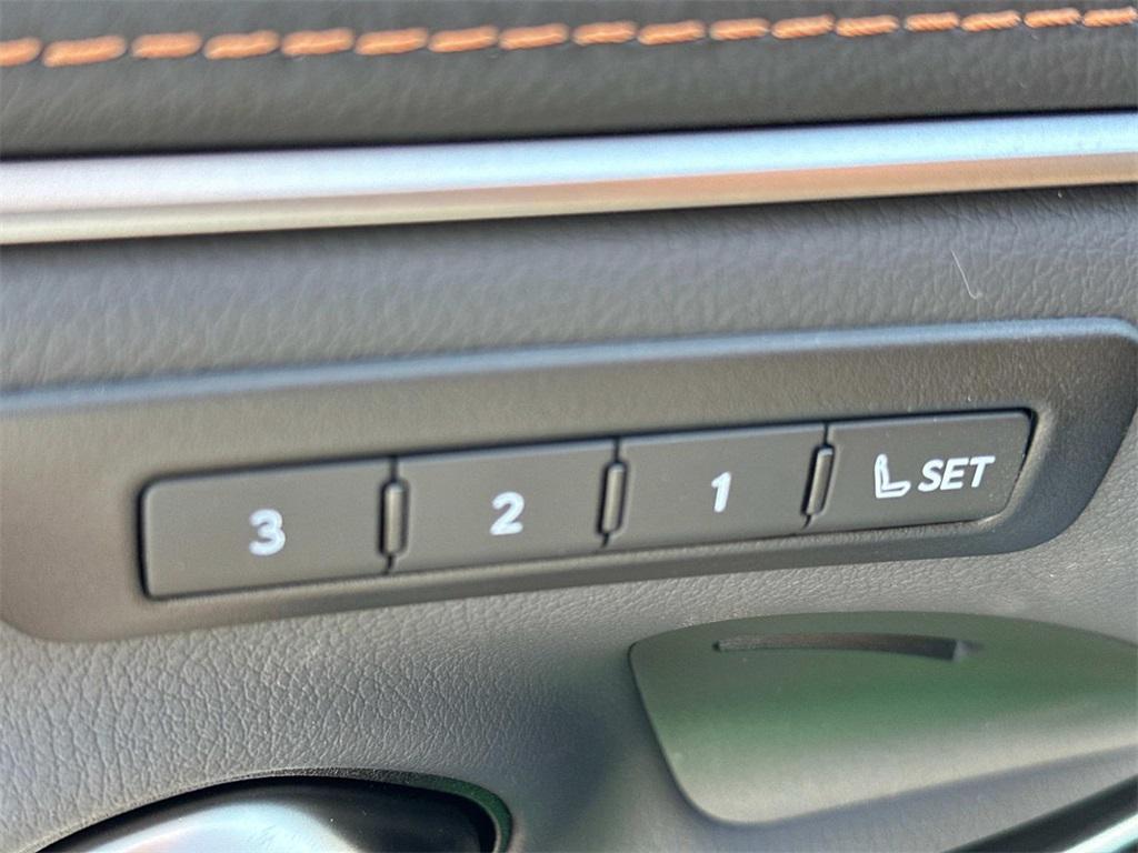 new 2025 Lexus ES 300h car, priced at $49,357