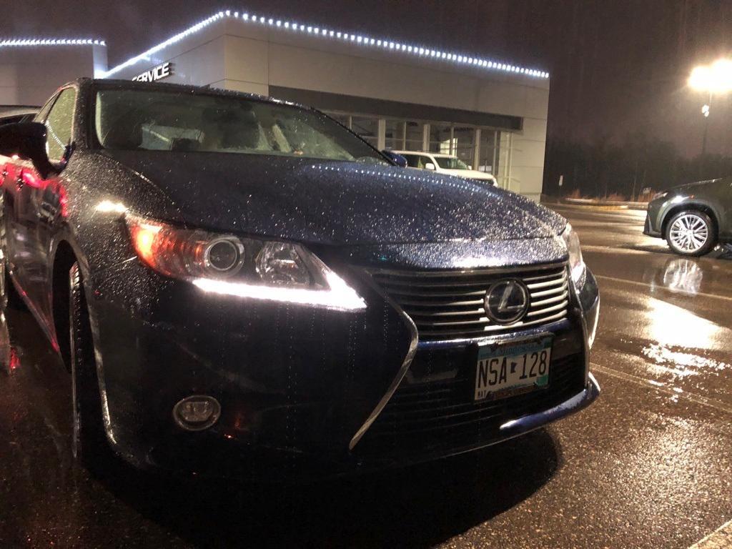 used 2015 Lexus ES 300h car, priced at $20,000