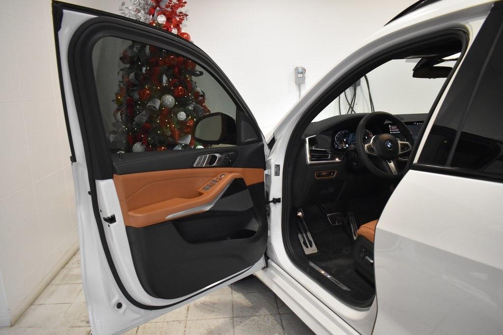 used 2022 BMW X7 car, priced at $54,500