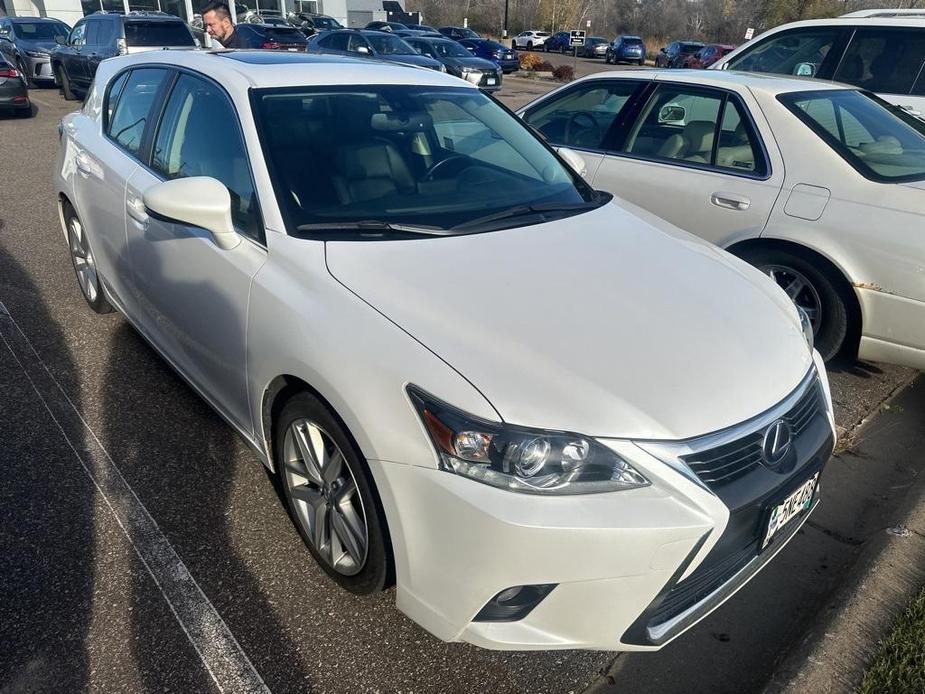 used 2016 Lexus CT 200h car, priced at $17,999