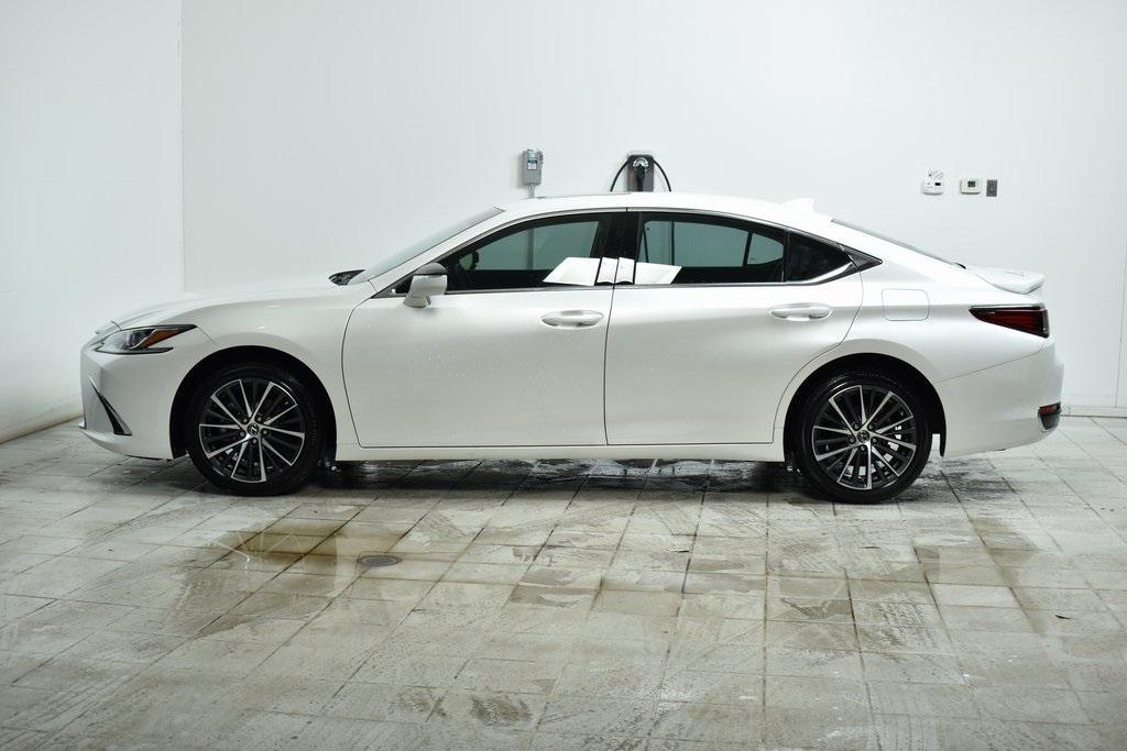 used 2024 Lexus ES 250 car, priced at $38,499