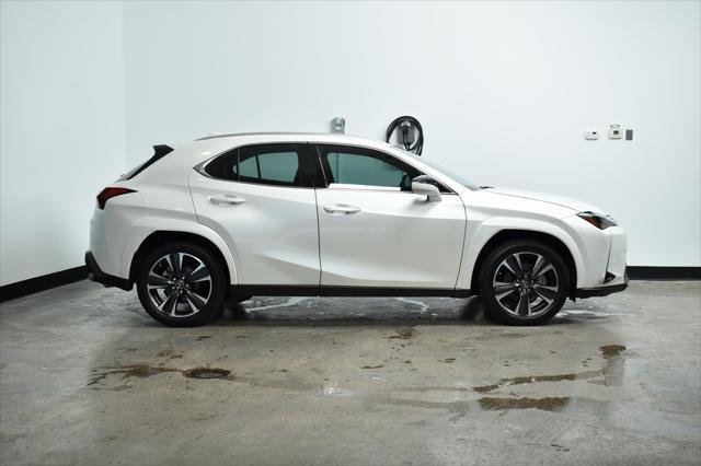 used 2023 Lexus UX 250h car, priced at $33,000