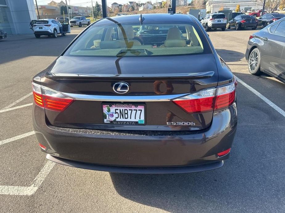 used 2015 Lexus ES 300h car, priced at $20,999