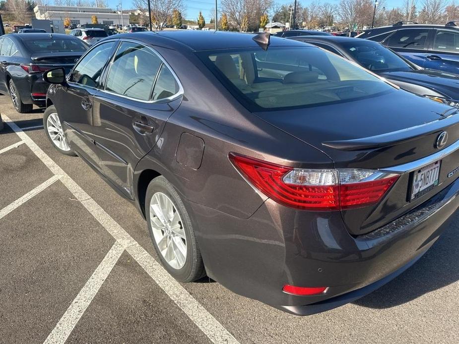 used 2015 Lexus ES 300h car, priced at $20,999