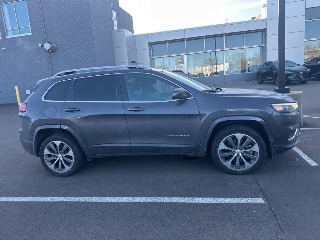 used 2019 Jeep Cherokee car