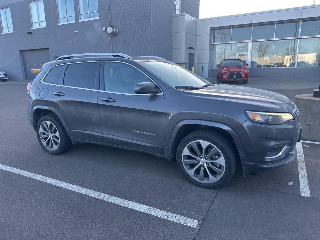 used 2019 Jeep Cherokee car