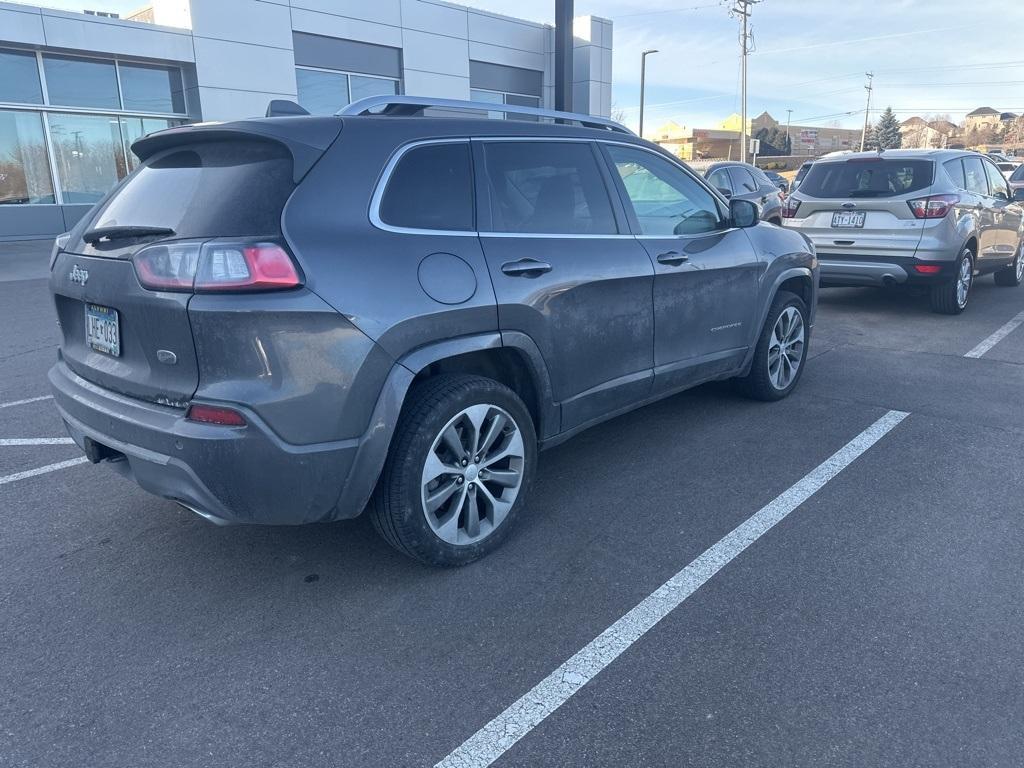 used 2019 Jeep Cherokee car