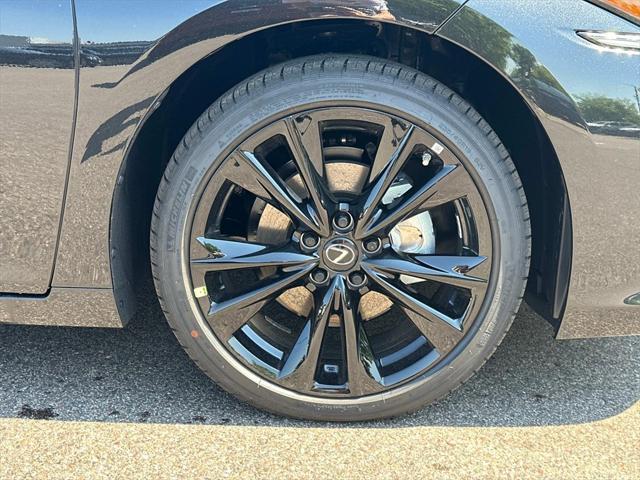 new 2025 Lexus ES 300h car, priced at $48,861