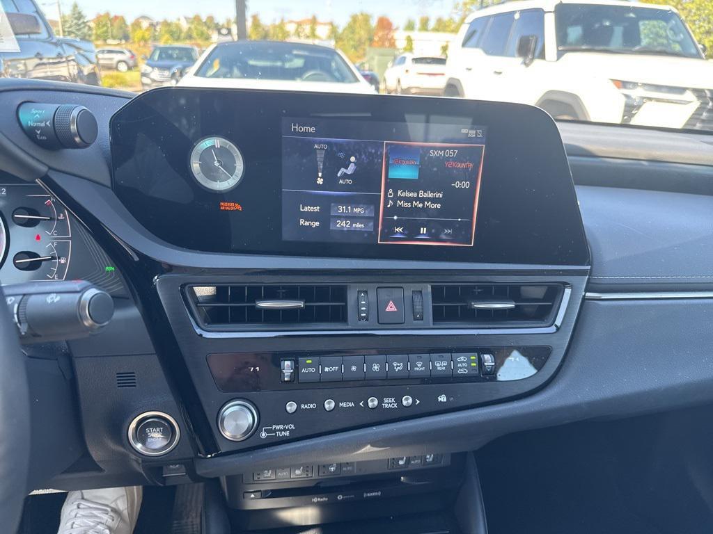 used 2022 Lexus ES 350 car, priced at $37,499
