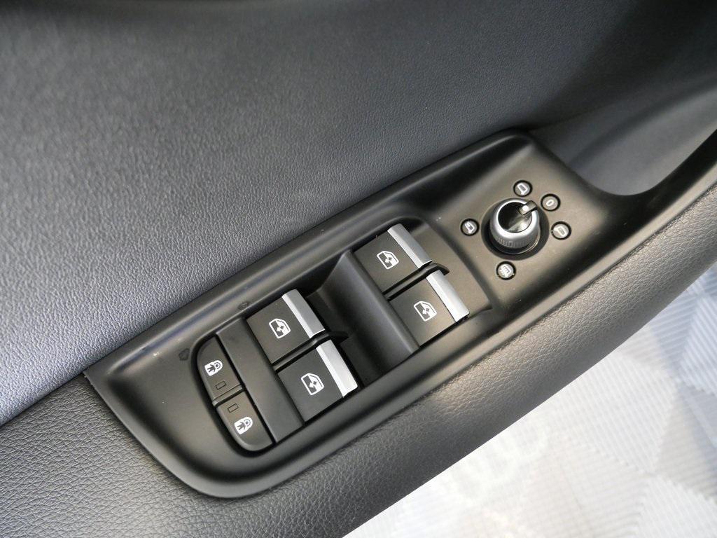 used 2022 Audi Q7 car, priced at $36,750