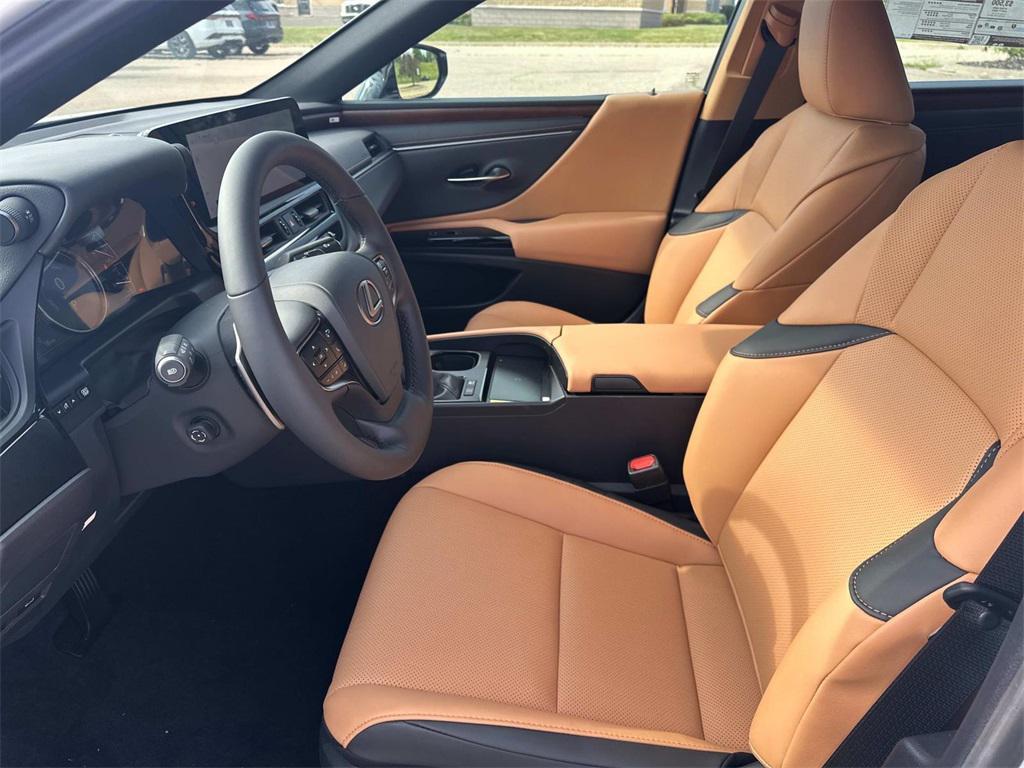 new 2025 Lexus ES 300h car, priced at $49,357
