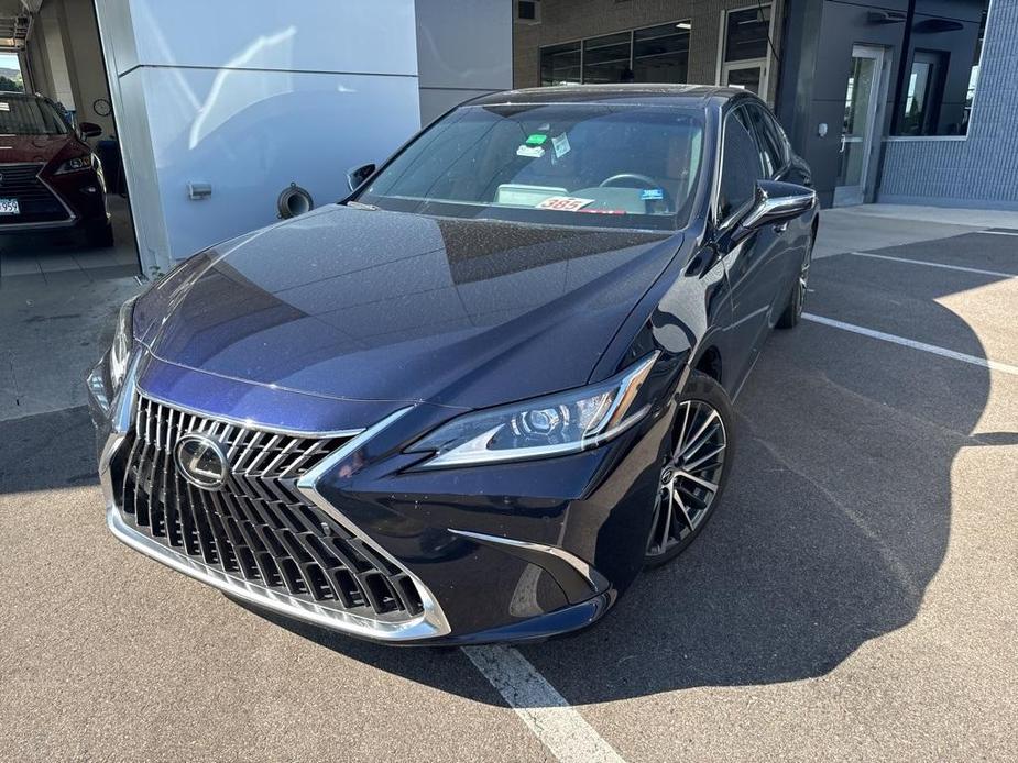 used 2022 Lexus ES 350 car, priced at $32,999