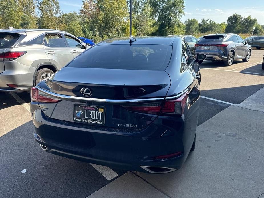 used 2022 Lexus ES 350 car, priced at $32,999