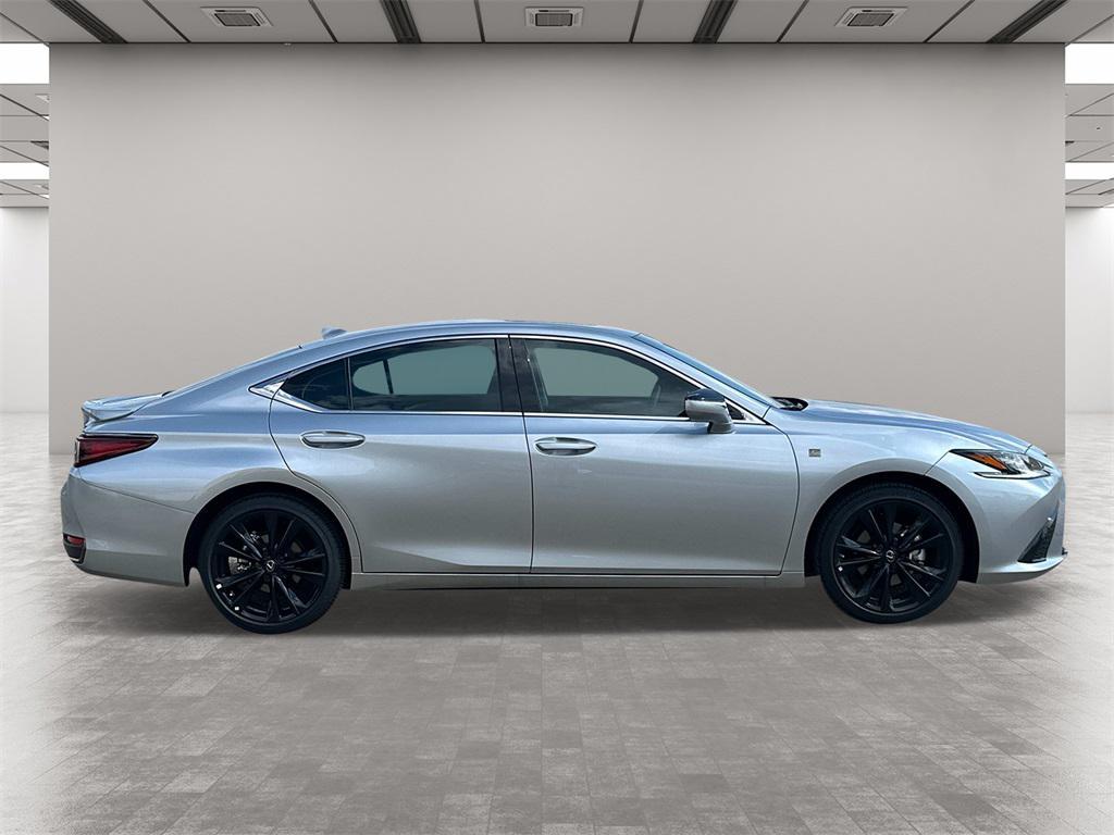 new 2025 Lexus ES 300h car, priced at $49,451