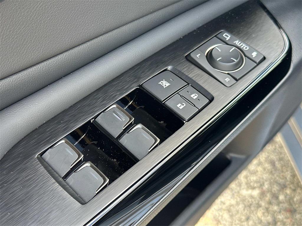 new 2025 Lexus ES 300h car, priced at $49,451