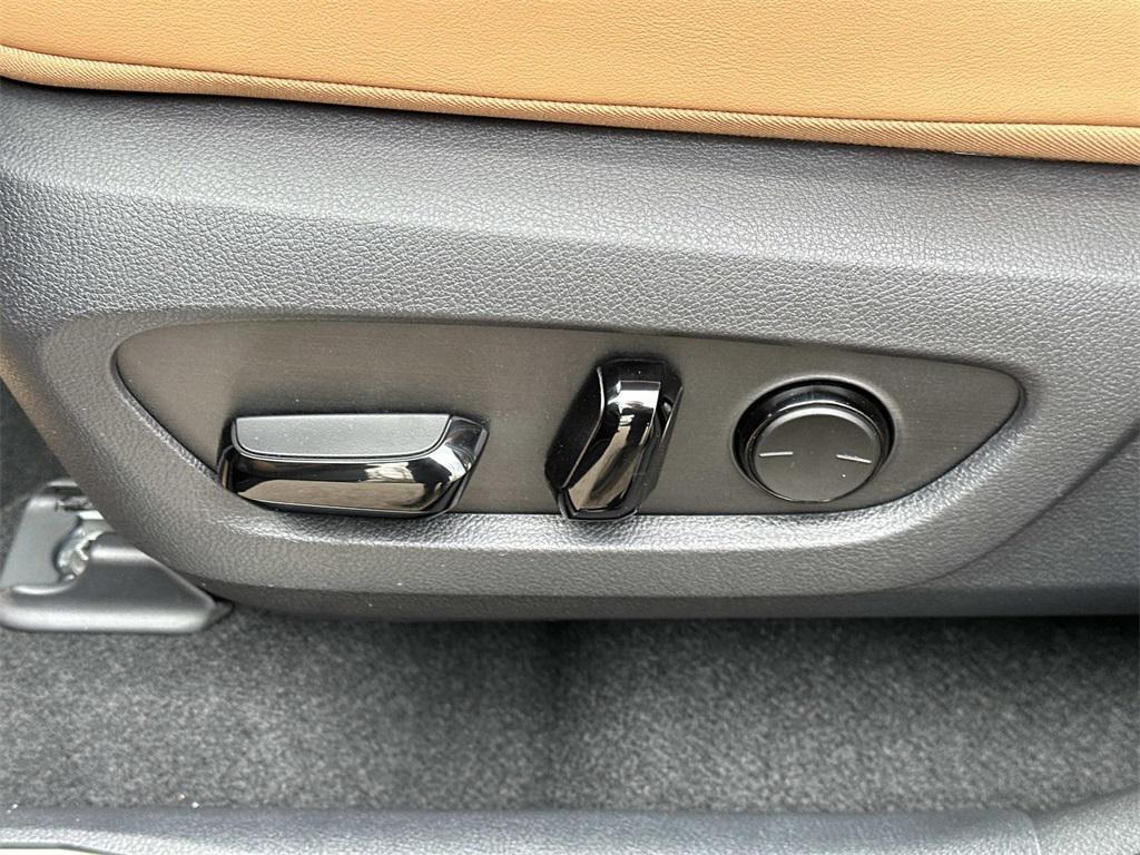 new 2026 Lexus NX 350 car, priced at $47,589