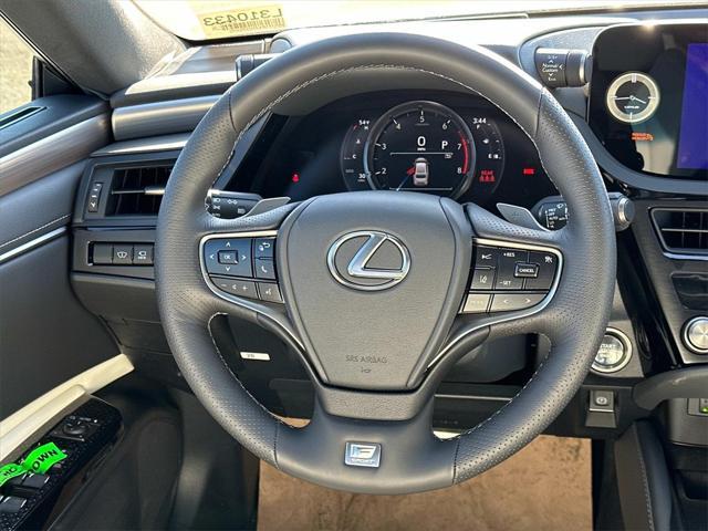 new 2025 Lexus ES 350 car, priced at $55,204