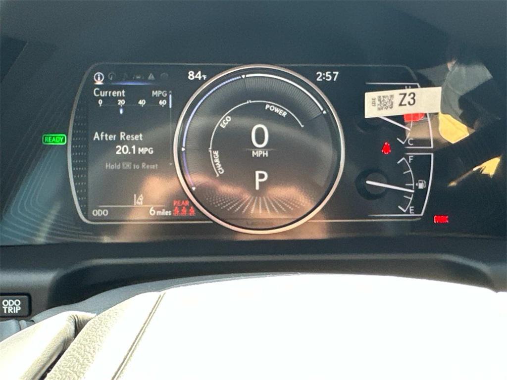 new 2025 Lexus ES 300h car, priced at $48,053