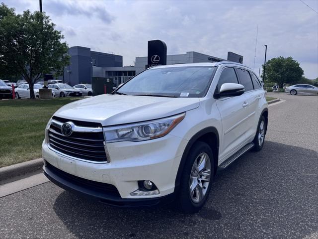 used 2015 Toyota Highlander car, priced at $20,000