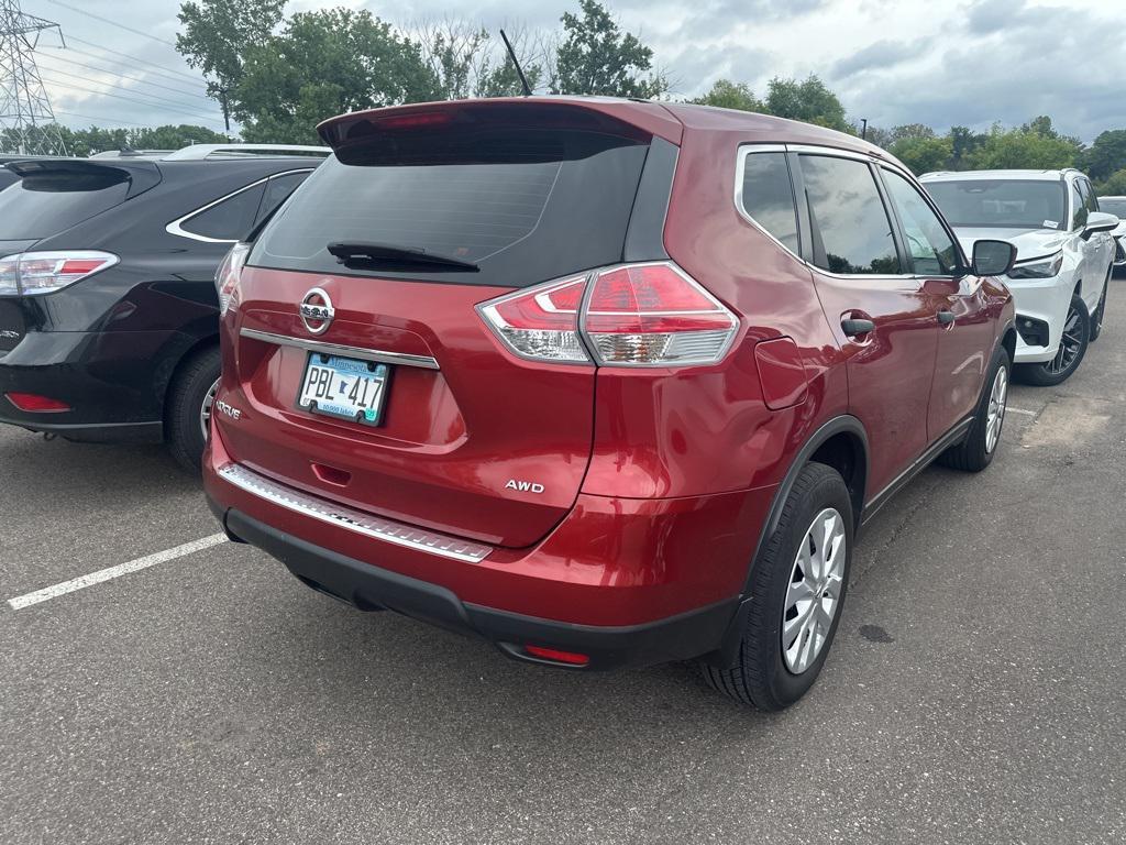 used 2016 Nissan Rogue car, priced at $10,000