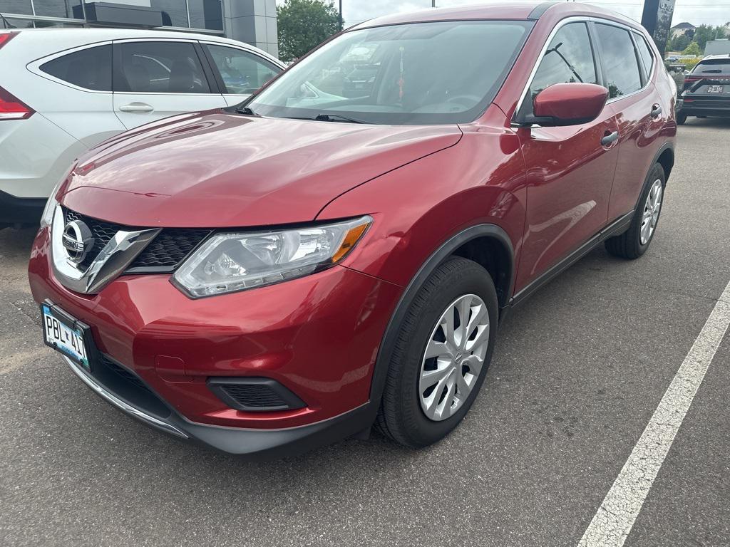used 2016 Nissan Rogue car, priced at $10,000