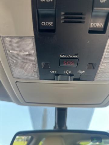 used 2013 Lexus CT 200h car, priced at $13,999