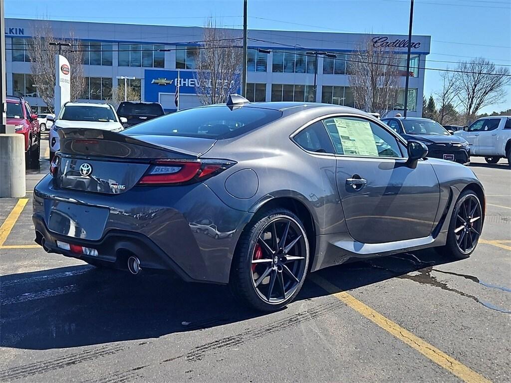 new 2025 Toyota GR86 car, priced at $35,484