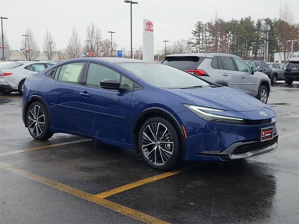 new 2024 Toyota Prius car, priced at $39,998