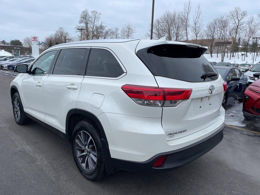 used 2019 Toyota Highlander car, priced at $23,800