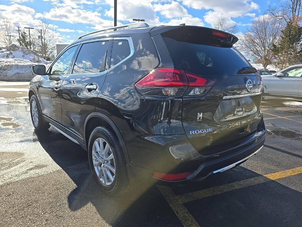 used 2018 Nissan Rogue car, priced at $15,400