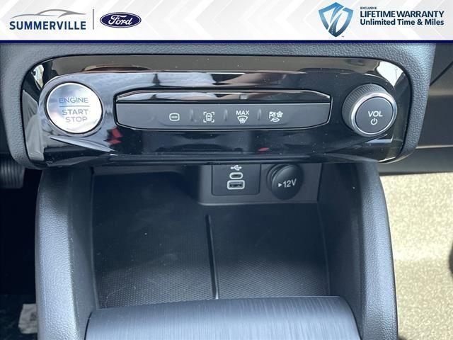 new 2025 Ford Escape car, priced at $30,905