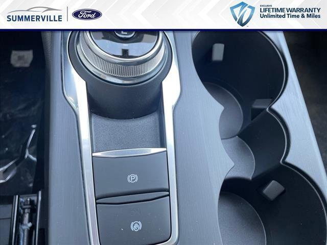 new 2025 Ford Escape car, priced at $30,905