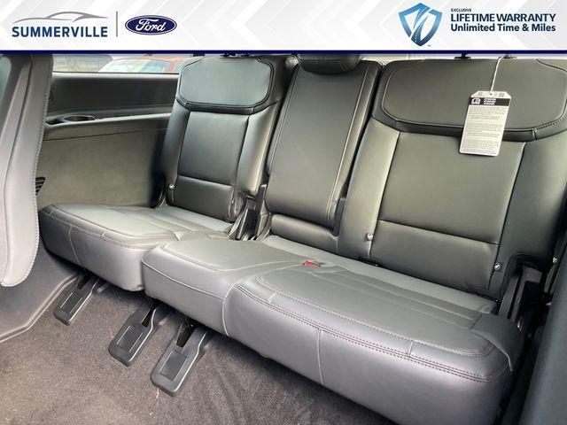 new 2025 Ford Expedition Max car, priced at $71,230