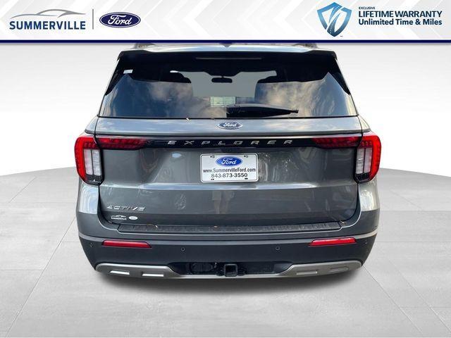 new 2025 Ford Explorer car, priced at $43,165