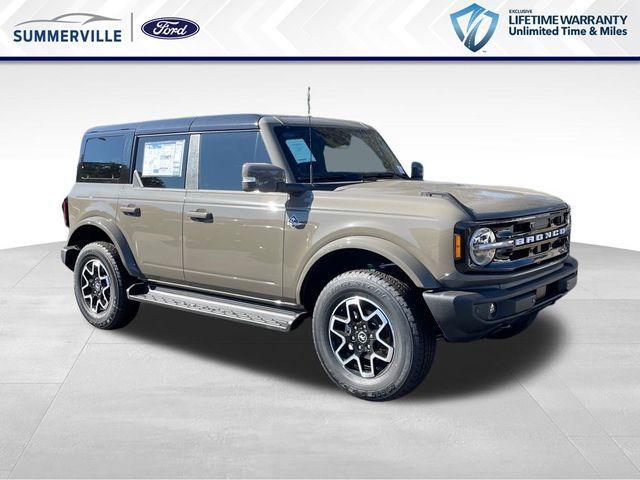 new 2025 Ford Bronco car, priced at $54,226