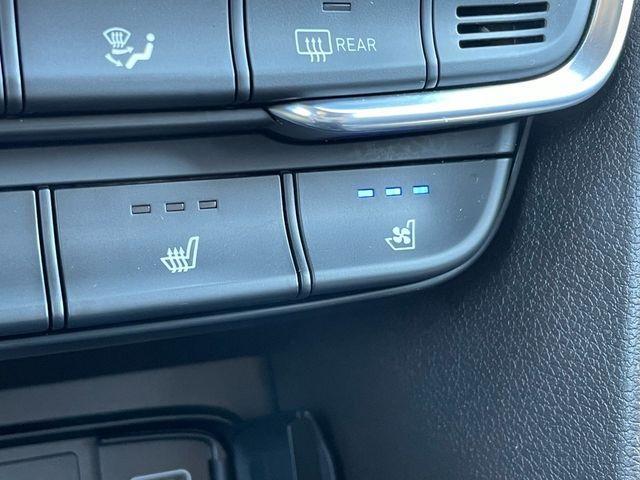 used 2020 Hyundai Santa Fe car, priced at $17,000