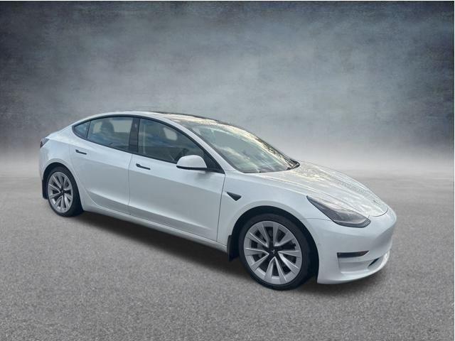 used 2021 Tesla Model 3 car, priced at $20,000