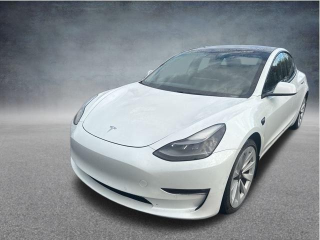used 2021 Tesla Model 3 car, priced at $20,000
