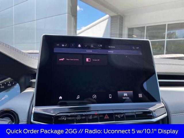 used 2022 Jeep Compass car, priced at $20,000