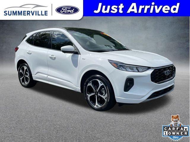 used 2023 Ford Escape car, priced at $27,958