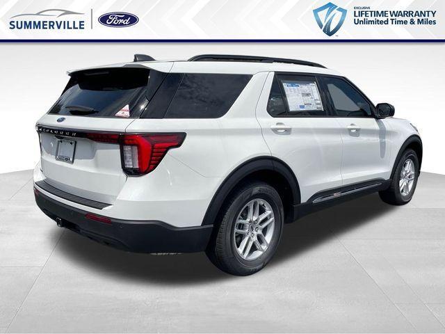 new 2025 Ford Explorer car, priced at $40,040