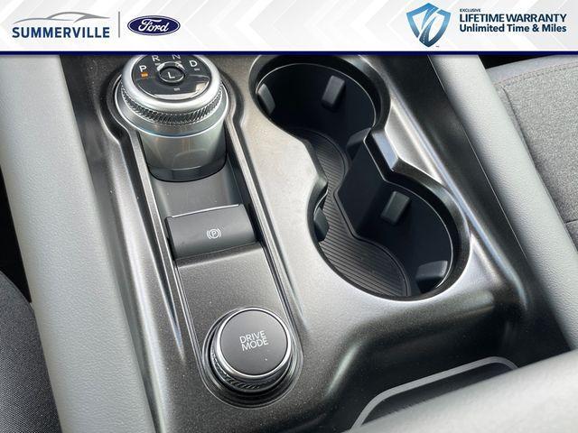 new 2025 Ford Explorer car, priced at $40,040
