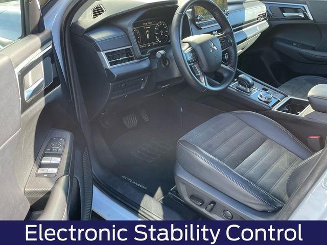 used 2024 Mitsubishi Outlander car, priced at $24,222