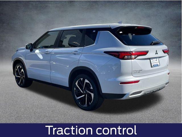 used 2024 Mitsubishi Outlander car, priced at $24,222