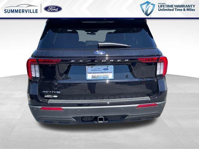 new 2025 Ford Explorer car, priced at $39,645