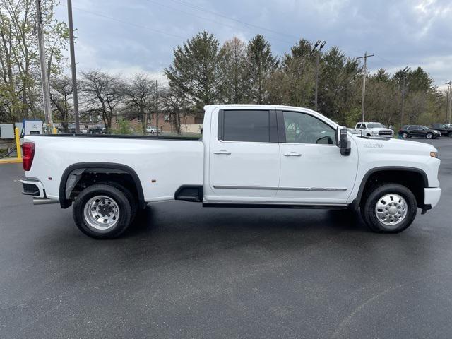 new 2025 Chevrolet Silverado 3500 car, priced at $93,535