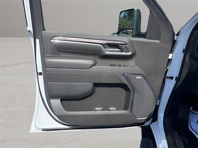 new 2025 Chevrolet Silverado 2500 car, priced at $87,455